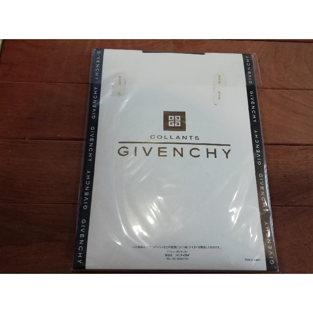 GIVENCHY(ジバンシィ)の新品未開封　定価1,500円　GIVENCHY ジバンシイ　タイツ　M-L レディースのレッグウェア(タイツ/ストッキング)の商品写真