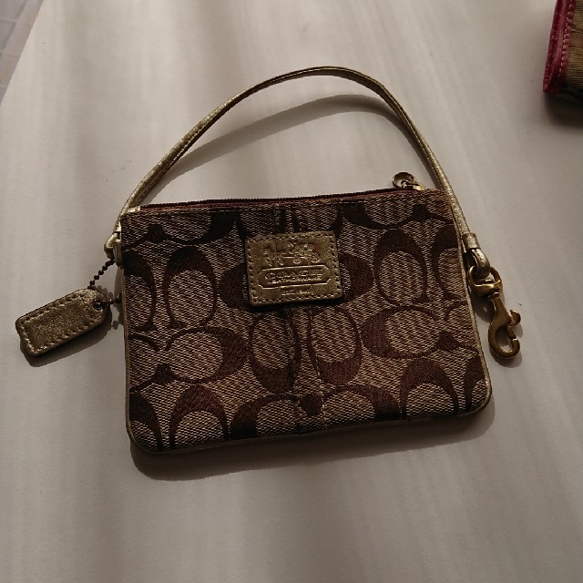 COACH(コーチ)のCOACH ポーチ レディースのファッション小物(ポーチ)の商品写真