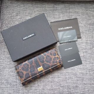 DOLCE&GABBANA(レオパード ・ 財布)のフリマアイテム一覧 DOLCE&GABBANA(レオパード ・ 財布)のフリマアイテム一覧