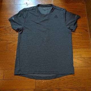 アディダス(adidas)のアディダス　メンズTシャツ　Lサイズ(Tシャツ/カットソー(半袖/袖なし))