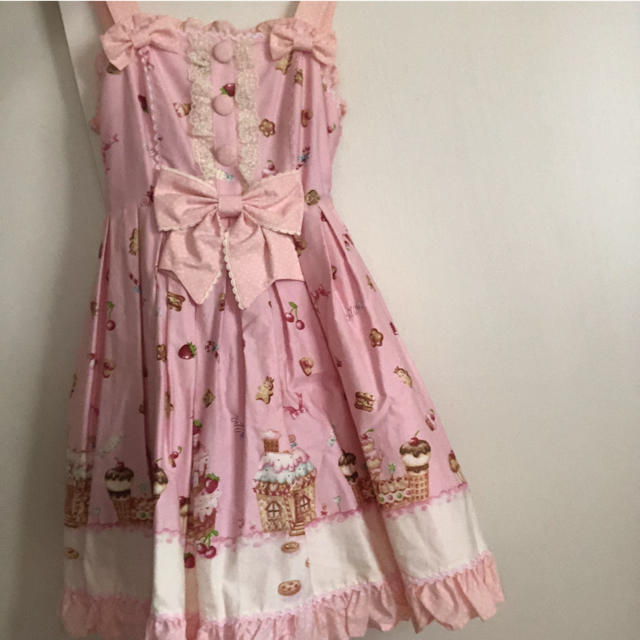 Angelic Pretty(アンジェリックプリティー)のアンプリお菓子の国シリーズセット レディースのワンピース(ひざ丈ワンピース)の商品写真