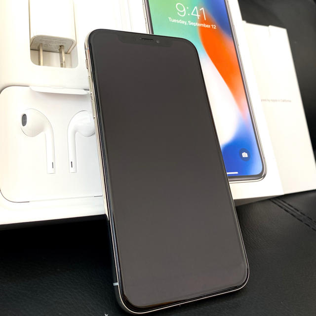 【当店限定販売】 X iPhone - Apple 256GB 美品♡ シルバー スマートフォン本体 【当店限定販売】 X iPhone - Apple 256GB 美品♡ シルバー スマートフォン本体