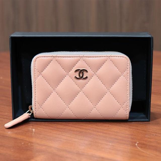 CHANEL(シャネル)のシャネル マトラッセ コインケース ピンクベージュ A69271 未使用 レディースのファッション小物(コインケース)の商品写真