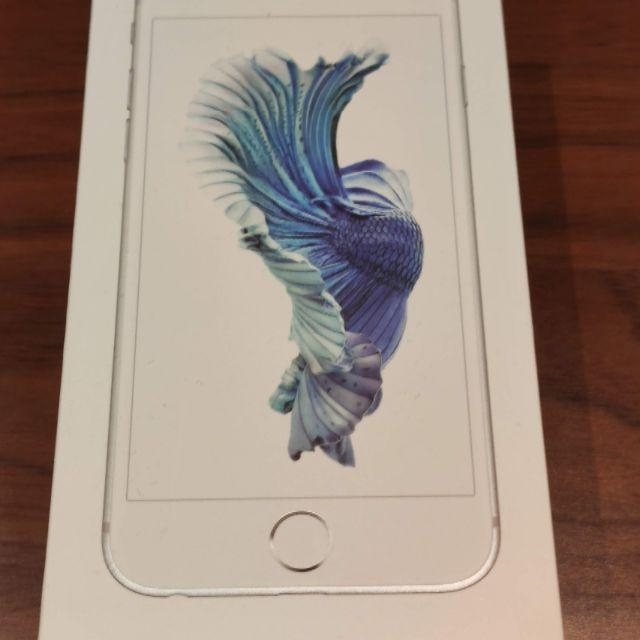 【新品未使用】iPhone6s 32GB 本体