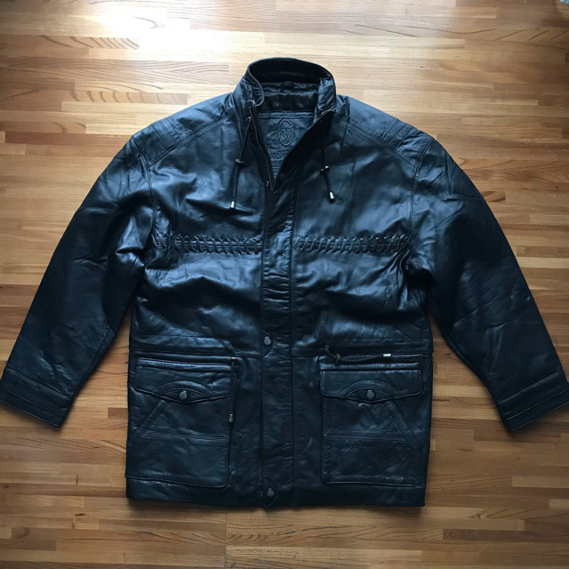 ジャンニバレンチノ.GIANNI VALENTINO.LEATHER WEAR - recantolarfeliz