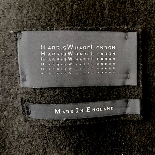 HARRIS WHARF LONDON(ハリスワーフロンドン)の【定価7万】ハリスワーフロンドン  圧縮ウール チェスター コート ジャケット メンズのジャケット/アウター(チェスターコート)の商品写真