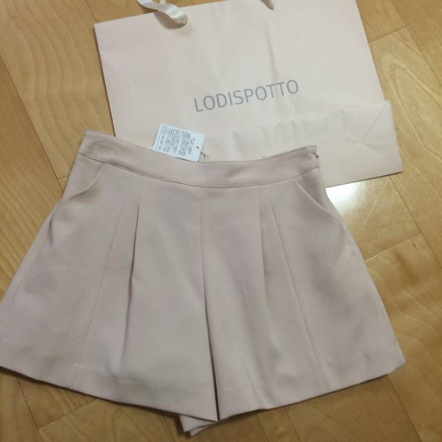 LODISPOTTO(ロディスポット)のLODISPOTTO ショートパンツ レディースのパンツ(ショートパンツ)の商品写真