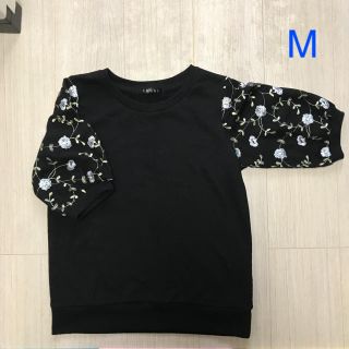 イング(INGNI)のトップス シャツ Tシャツ 半袖 シースルー 花柄 黒 ブラック(Tシャツ(半袖/袖なし))