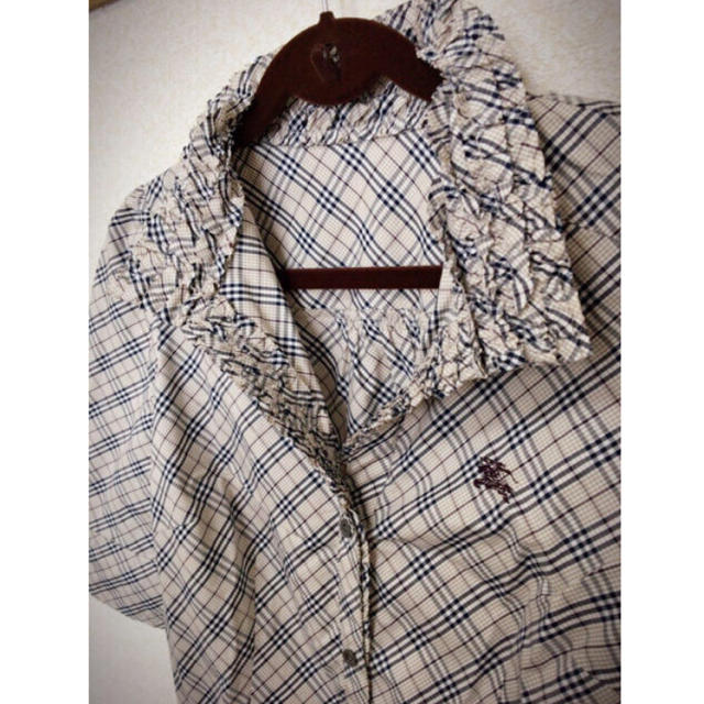 BURBERRY BLUE LABEL(バーバリーブルーレーベル)の【美品】BURBERRYブルーレーベル シャツ レディースのトップス(シャツ/ブラウス(長袖/七分))の商品写真