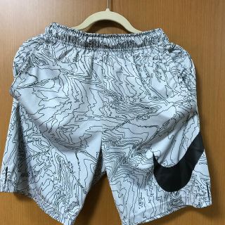 ナイキ(NIKE)の『NIKE』『ナイキ』レディース　ハーフパンツ(ハーフパンツ)