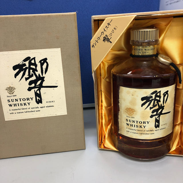 サントリー - サントリー 響 (旧 響17年) 700ml 43% 箱 ジャパニーズ の通販 by メイタツ's shop｜サントリーならラクマ