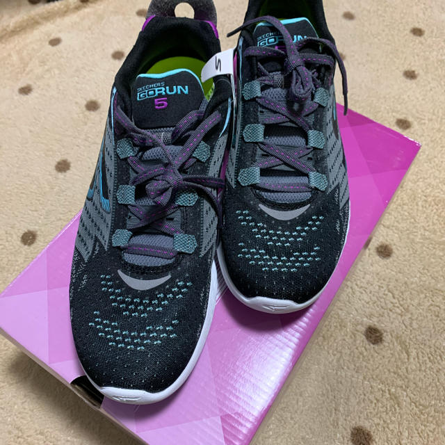 SKECHERS(スケッチャーズ)のSKECHERSシューズ レディースの靴/シューズ(スニーカー)の商品写真