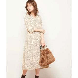 ナチュラルクチュール(natural couture)の美品 natural couture 小花柄ワンピース❤︎(ひざ丈ワンピース)