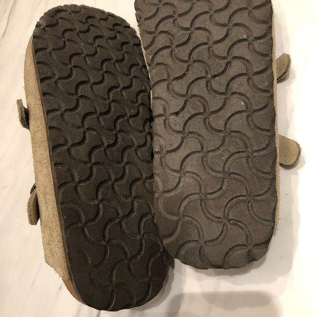 BIRKENSTOCK(ビルケンシュトック)の美品　ビルケンシュトック レディースの靴/シューズ(スリッポン/モカシン)の商品写真