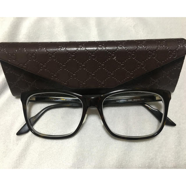 Gucci(グッチ)のGUCCI グッチ 眼鏡 メガネ べっ甲 シェリーライン 中古 ケース付き レディースのファッション小物(サングラス/メガネ)の商品写真