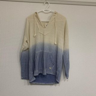 ビラボン(billabong)のパーカー(パーカー)