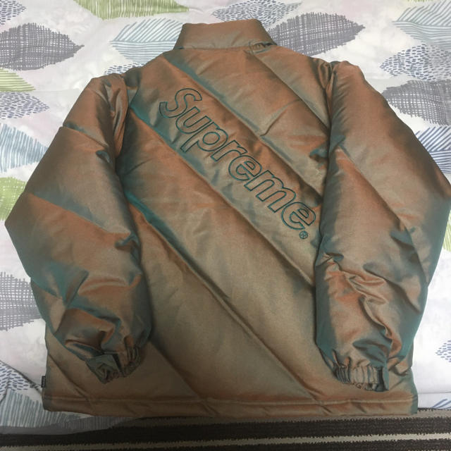 Supreme - 新品 サイズL supreme iridescent puffy jacketの通販 by g5 ...