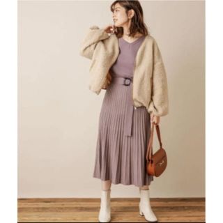 ナチュラルクチュール(natural couture)のnatural couture 配色ニットプリーツワンピース(ひざ丈ワンピース)