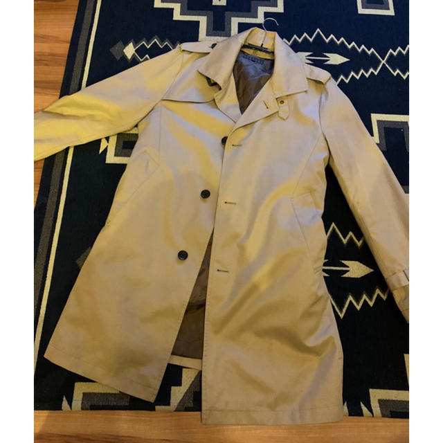 BARNEYS NEW YORK(バーニーズニューヨーク)のたちこ様専用 バーニーズニューヨークのトレンチコートＬサイズ メンズのジャケット/アウター(トレンチコート)の商品写真