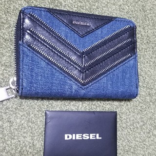 DIESEL - Diesel 財布の通販 by るるる's shop｜ディーゼルならラクマ