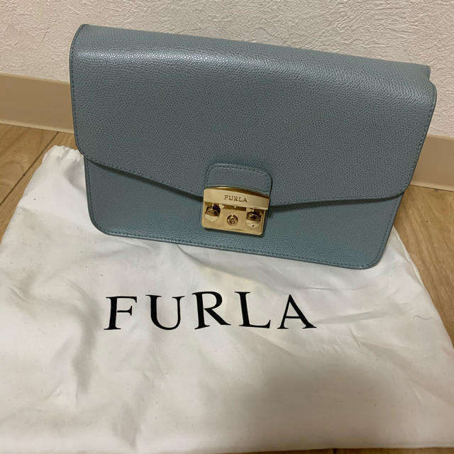 FURLA ショルダーバック