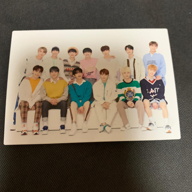 SEVENTEEN(セブンティーン)のSEVENTEEN トレカ エンタメ/ホビーのタレントグッズ(アイドルグッズ)の商品写真