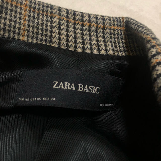 ZARA(ザラ)のZARA チェックコート　美品 レディースのジャケット/アウター(チェスターコート)の商品写真