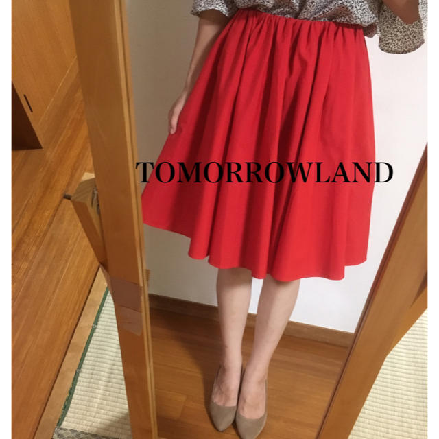 TOMORROWLAND(トゥモローランド)のTOMORROWLAND✨膝丈スカート レディースのスカート(ひざ丈スカート)の商品写真
