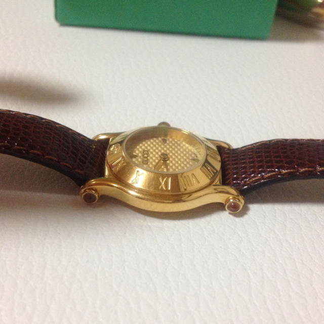 Gucci(グッチ)のGUCCI ゴールド時計✨ レディースのファッション小物(腕時計)の商品写真
