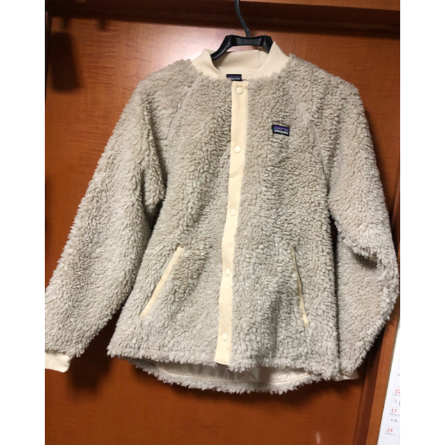 patagonia(パタゴニア)のパタゴニア ガールズ レトロX ボマー ジャケット 新品 XXL ナチュラル レディースのジャケット/アウター(その他)の商品写真