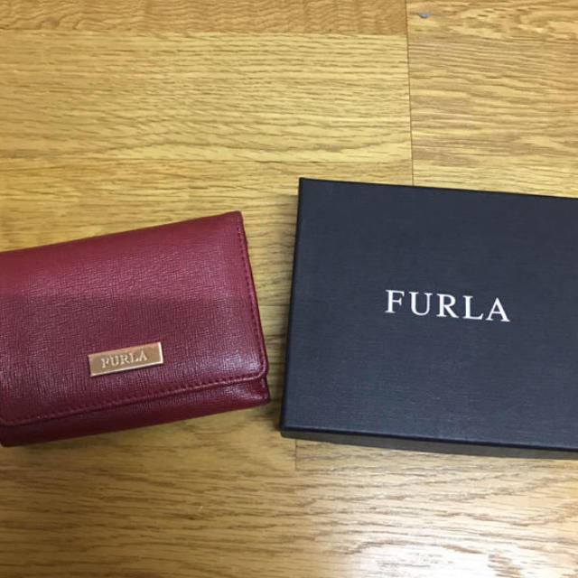 値下げ FURLA 二つ折り財布 レディース