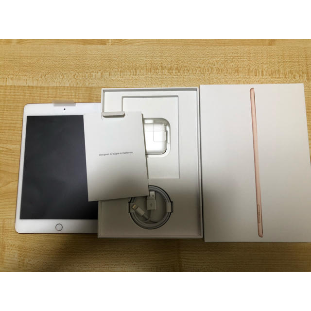 PC/タブレット(美品)ipad mini5 ゴールド