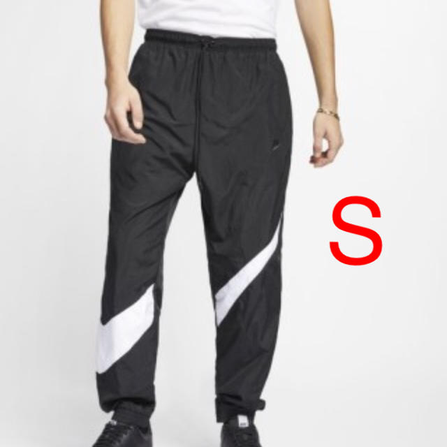 NIKE - NIKE ウーブンパンツ スウォッシュ ナイロンパンツ NIKE - NIKE ウーブンパンツ スウォッシュ ナイロンパンツ