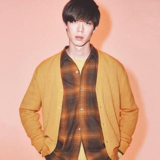 ユニクロ グラデーション シャツ メンズ の通販 2点 Uniqloのメンズを買うならラクマ ユニクロ グラデーション シャツ メンズ の通販 2点 Uniqloのメンズを買うならラクマ