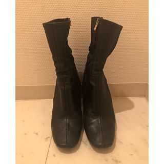 ザラ(ZARA)の【K様専用ページ】ZARA  レザーブーツ(ブーツ)