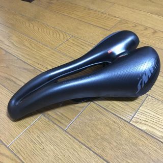 Selle SMP EXTRA サドル　ロードバイク　クロスバイク(パーツ)