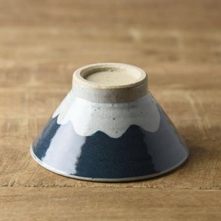 富士山型茶碗12cm あい 富士山 [美濃焼](食器)