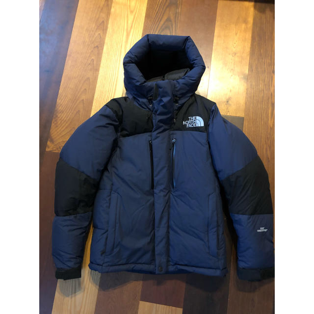 THE NORTH FACE(ザノースフェイス)のTHE NORTH FACE バルトロライトジャケット コズミックブルー M メンズのジャケット/アウター(ダウンジャケット)の商品写真