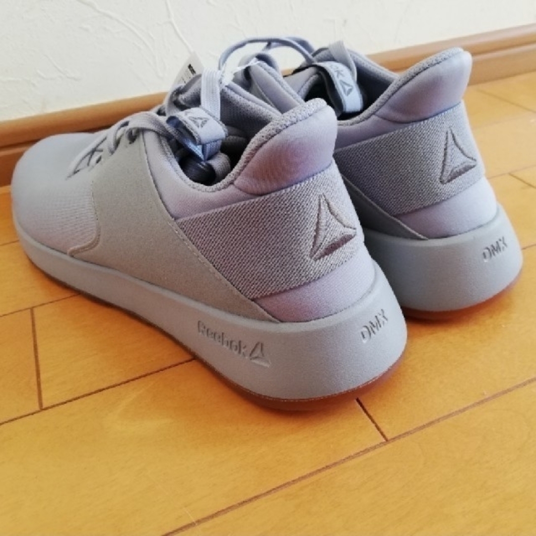 Reebok(リーボック)の新品 ☆Reebok ☆定価9,709円税込 ☆スニーカー ☆25.5 cm レディースの靴/シューズ(スニーカー)の商品写真