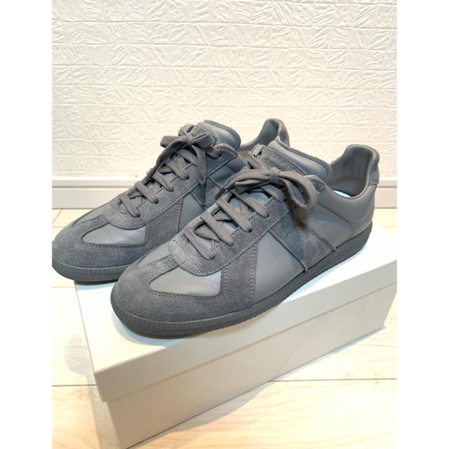 Maison Margiela（旧Maison Martin Margiela）(メゾンマルジェラ)の新品マルジェラ レプリカ スニーカー eu39.5 グレー メンズの靴/シューズ(スニーカー)の商品写真