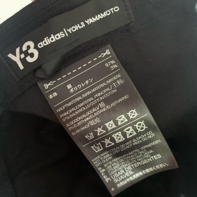 Y-3(ワイスリー)のY-3 キャップ メンズの帽子(キャップ)の商品写真