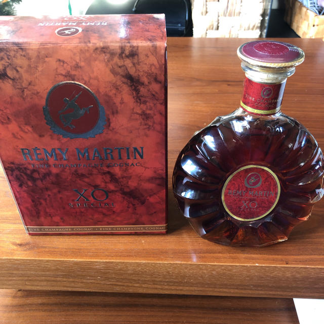 REMY MARTIN XO SPECIAL 未開封　箱あり