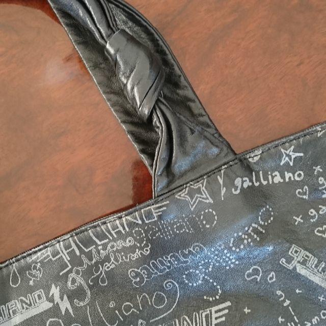 John Galliano(ジョンガリアーノ)のJohn Galliano ト一トバック レディースのバッグ(トートバッグ)の商品写真