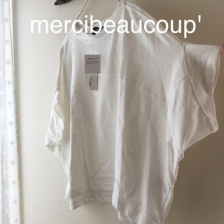メルシーボークー(mercibeaucoup)の新品 メルシーボークー トレーナー カットソー Tシャツ 白(Tシャツ(半袖/袖なし))