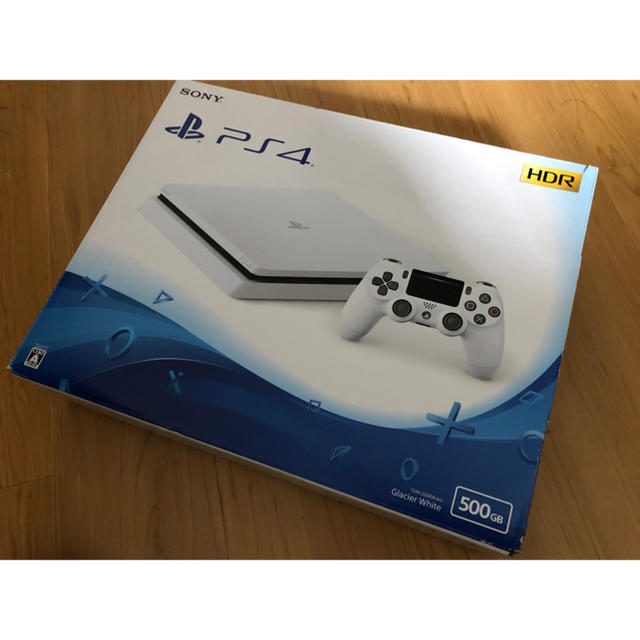 PlayStation®4 グレイシャー・ホワイト 500GB CUH-210…