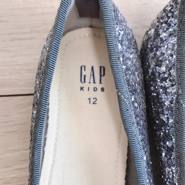 GAP(ギャップ)のギャップ　GAP キッズ　バレエシューズ キッズ/ベビー/マタニティのキッズ靴/シューズ(15cm~)(フォーマルシューズ)の商品写真