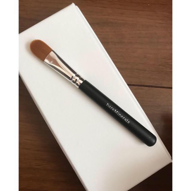 bareMinerals(ベアミネラル)のベアミネラル メイクブラシ コスメ/美容のベースメイク/化粧品(その他)の商品写真