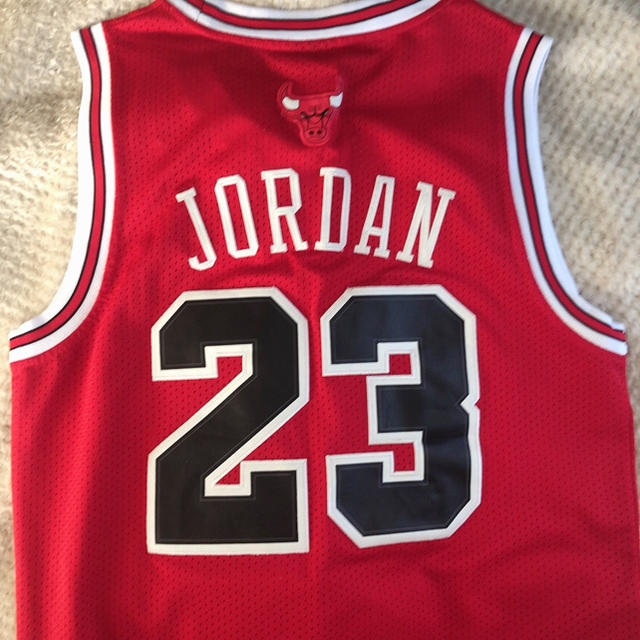 BULLS JORDAN 23 ブルズ　ジョーダン　ユニホーム　タンクトップ　服