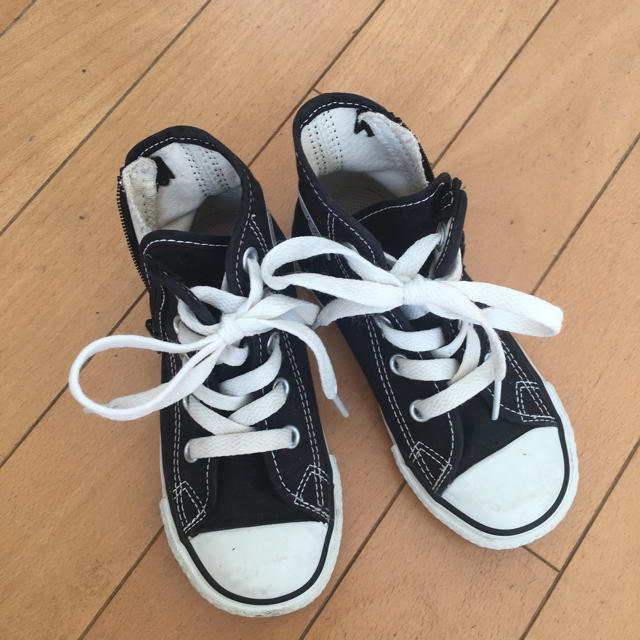 CONVERSE(コンバース)の専用です♡コンバース☆ハイカット☆16cm ブラック キッズ/ベビー/マタニティのキッズ靴/シューズ(15cm~)(スニーカー)の商品写真