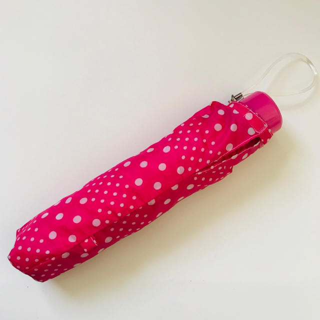 折りたたみ傘　ピンク　ドット レディースのファッション小物(傘)の商品写真